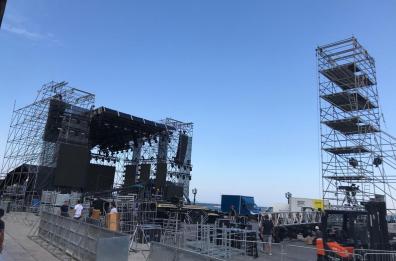 Battiti, stasera a Bari il gran finale: gli artisti arriveranno dal mare