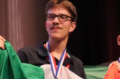 Castellana, a 19 anni &egrave; argento alle Olimpiadi di chimica a Parigi