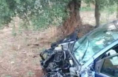 Monopoli, carambola tra 4 auto: muore mamma di 36 anni, ferita la figlia