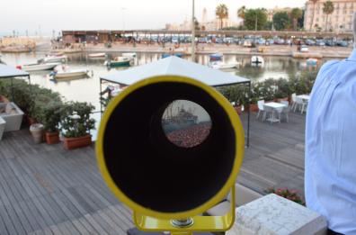 Sbarco Vlora, al Margherita il ricordo di Bari in codice morse: «Sono solo persone»