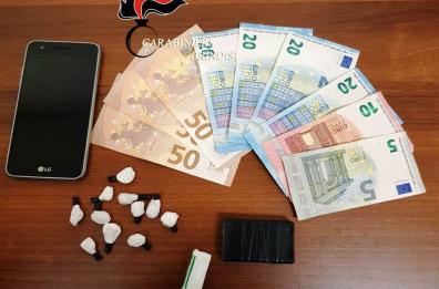 Carovigno, nascondeva la droga nella scatola dei Tic Tac: arrestato 23enne