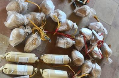Andria, in un casolare abbandonato trovato materiale esplosivo