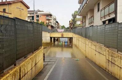 Maltempo in arrivo sulla Puglia: emanata allerta arancione. Allagamenti e disagi sulla Murgia