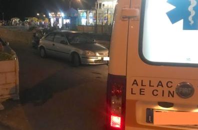 Torre S.Giovanni: le auto sostano in divieto, l'ambulanza non passa