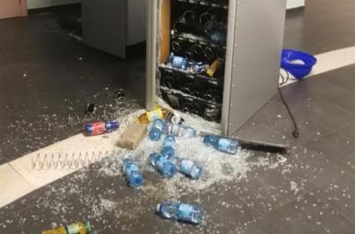 Lecce, vandali di notte nel centro disabili: gravi danni alla struttura