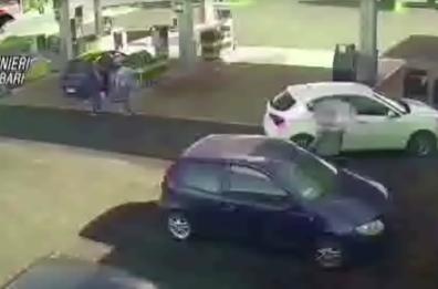 Furti in casa con la foto delle chiavi: 12 arresti tra Bari, Molfetta e Bisceglie: Coinvolto negozio del capoluogo