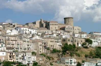 Tricarico, sindaco Carbone decaduto: Tribunale Matera accoglie ricorso per incompatibilità