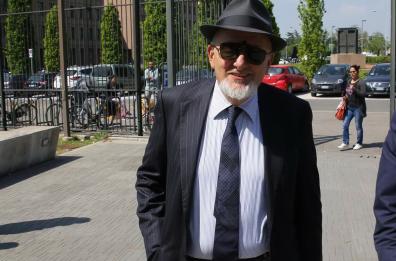Padre Renzi indagato: «Soldi da D'Agostino per presentarlo a politici pugliesi»