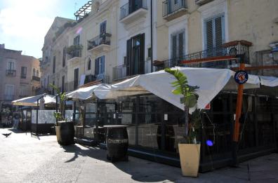 Bari, la nuova guerra dei gazebo colpa di abusi, tolleranze e scelte sbagliate