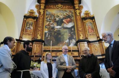 Alessano, restaurata la pala d'altare cara a Don Tonino Bello