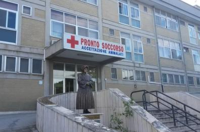 Emiliano: «Ospedale Triggiano non chiude, sarà punto di riferimento per la Puglia»