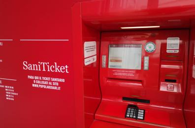 Bari, fuori uso il totem del Cup Asl: «E il ticket come lo pago?»