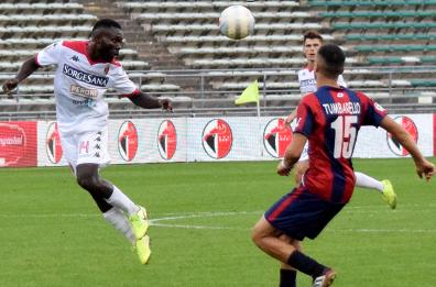 Bari pareggia in casa contro la Vibonese: 2-2. Rivedi la diretta