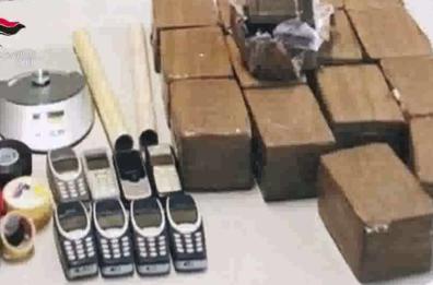 Mafia, droga, estorsioni, un omicidio: colpo al clan D’Abramo-Sforza di Altamura, 53 arresti in tutta la Puglia, a Matera e a Roma