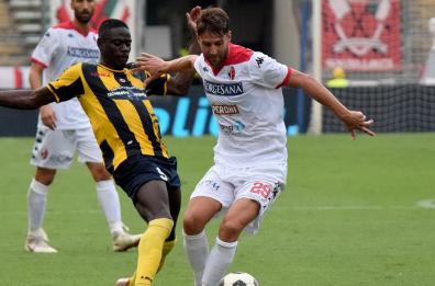 Bari, contro la Paganese Vivarini recupera Scavone