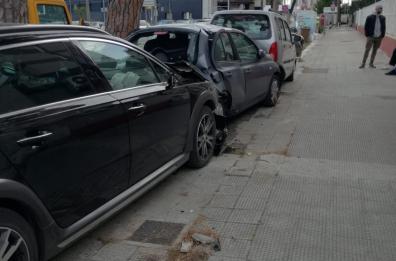 Bari, tamponamento a catena fra 5 auto in Viale Pasteur: due feriti