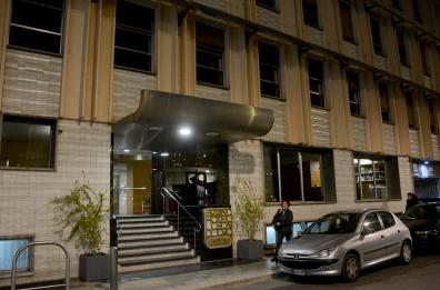 Bari, chiude lo storico Leon d'Oro: licenziati i dipendenti. «Lunga ristrutturazione»