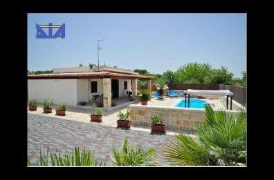 Case con piscina, auto d'epoca e beni da attivit&agrave; illecite: sequestro per oltre 4mln a pregiudicato nel Tarantino