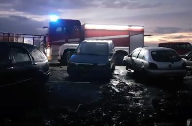 Rignano Garganico, fiamme e paura nel ghetto dei fili volanti e dei bracieri