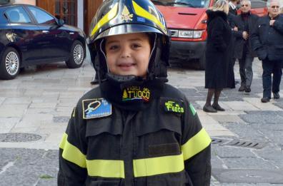 Vigili del fuoco in festa a Bari e Potenza per la loro patrona Santa Barbara