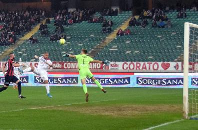 Il Bari aggancia il Potenza: il match finisce 2-1