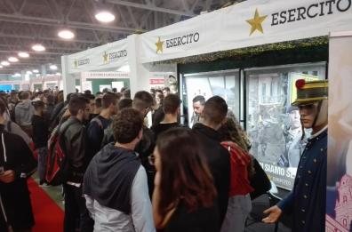 Bari, al Salone dello studente disponibili gli esperti di Professione militare 
