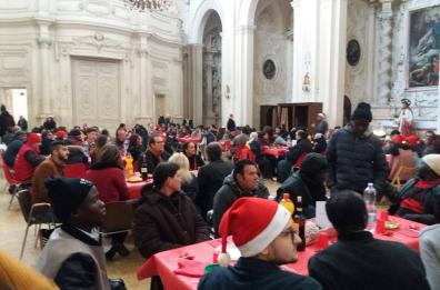 Lecce, ritorna il pranzo di Natale solidale nella chiesa di Sant'Irene