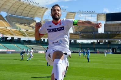 Bari calcio, riprendono gli allenamenti: dubbi su Di Cesare 