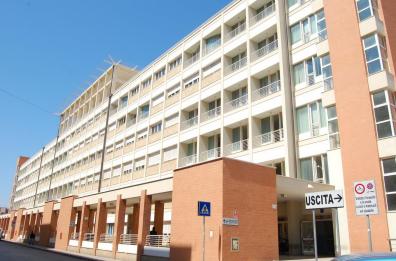 Bari, cancellata condanna a ex primario Neurochirurgia, ma pagherà i danni