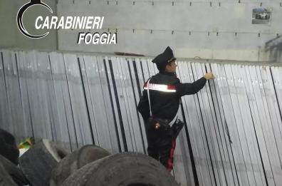 Cerignola, scaricava dal furgone pannelli solari rubati: arrestato ricettatore
