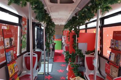 «Bari Christmas Bus», laboratori e spettacoli natalizi itineranti in tutta la città