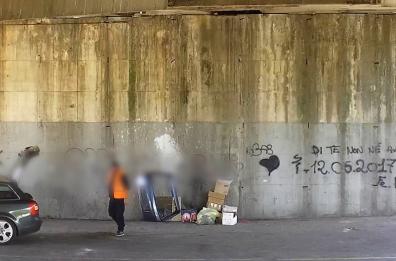Bari, pioggia di multe agli incivili grazie alle fototrappole: in un anno elevate 523 sanzioni 