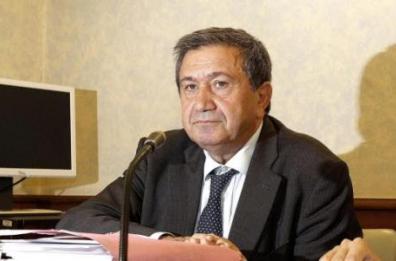 Truffa porto Molfetta, assolti tutti i 28 imputati, anche ex senatore Azzollini