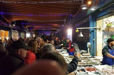 Bari, ultime spese nel giorno della Vigilia: mercati rionali aperti fino alle 17