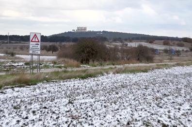 Murgia imbiancata tra vento e gelo: diramata allerta gialla