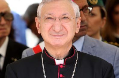 Il vescovo di Taranto Santoro scrive al Papa: «Ho 75 anni rinuncio al ministero»