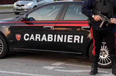 Bari, blitz dei cc: 25 arresti per droga e traffico d’armi, sgominato clan Dello Russo