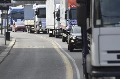 Puglia, viadotti interdetti: autotrasportatori minacciano corteo dei Tir