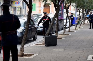 Bari, valigia sospetta in piazza Garibaldi: falso allarme