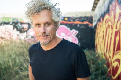 Niccolò Fabi arriva in Puglia: ultimi biglietti per il concerto di Bari