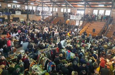 Bari, tutti pazzi per il vintage: boom di presenze al Vintage Market