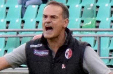 Bari, Vivarini già guarda alla trasferta calabrese: «Testa alla partita di domenica»