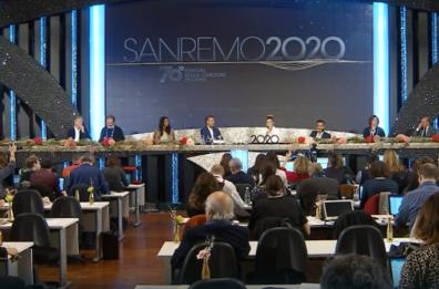 Sanremo 2020, prima serata: l'ordine di esibizione degli artisti, tra gli ospiti la salentina Emma