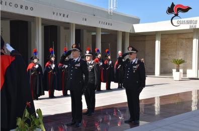 Il Comandante generale dell’Arma a Bari (Sacrario) e a Lecce (messa per militare morto)