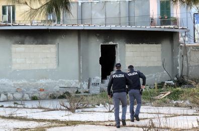 Bari, cadavere di clochard in capannone a «Libertà»