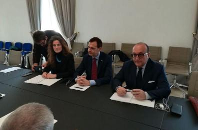 Bomba sotto auto CC, commissione antimafia incontra prefetto Bat 