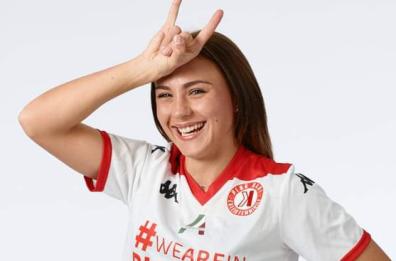 Calcio femminile: parla Novellino, Miss Difesa  che sa fare le corna all’ansia