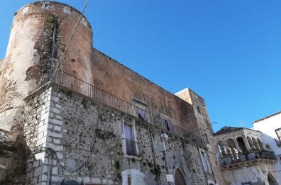 San Nicandro Garganico, il castello diventa di proprietà del Comune 