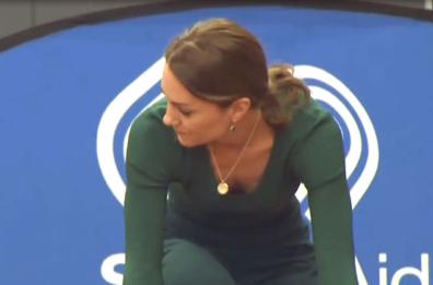 Kate Middleton chic gareggia con gli atleti