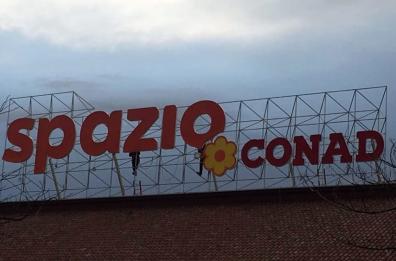 Casamassima, al posto dell'Auchan ecco la nuova insegna: apre lo Spazio Conad 